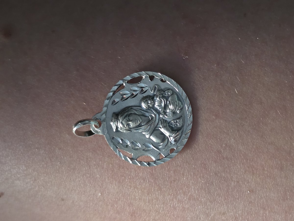 Medalla V. Carmen y Corazón de Jesus