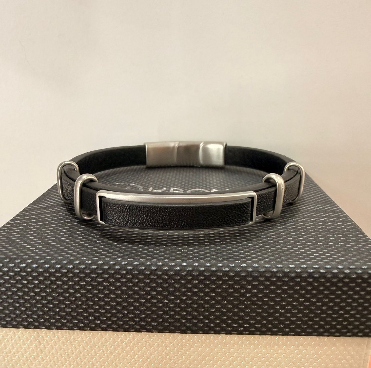 Pulsera piel
