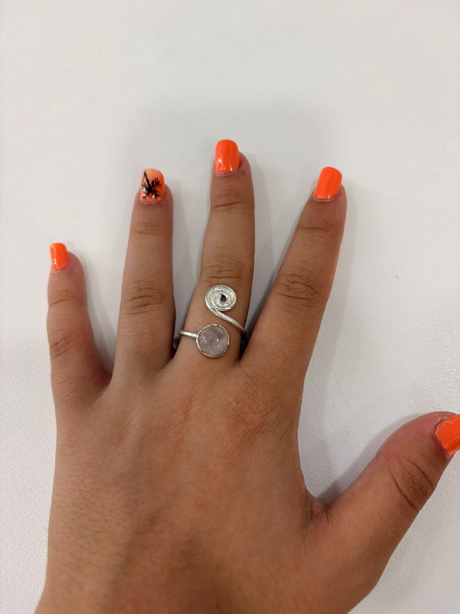 Anillo cuarzo rosa